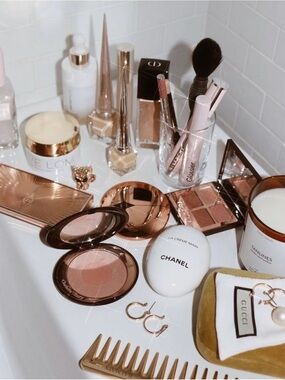 Meet your Posher, beauty&fashion